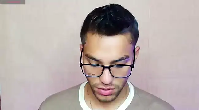 Leandro valenzuela online show from March 4, 6:50 pm