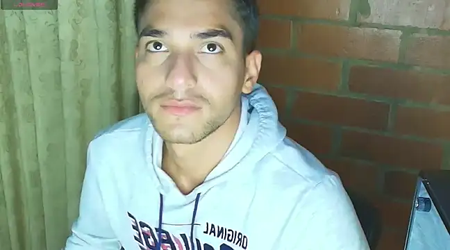 Leandro valenzuela online show from February 16, 12:11 am