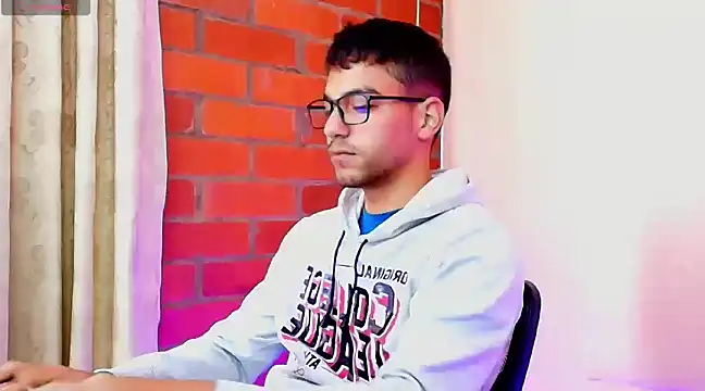 Leandro valenzuela online show from March 18, 2:28 pm