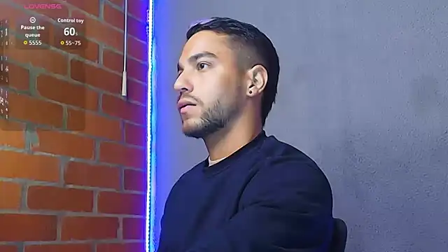 Leandro valenzuela online show from February 17, 2:43 am