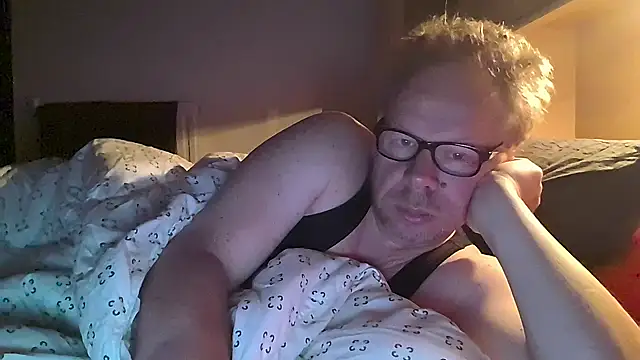 kinkyslet8 online show from October 9, 5:34 am