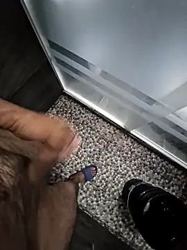 Snapshot of Piter1022 chatting on January 26, 11:29 pm Piter1022 online show from January 26, 11:29 pm