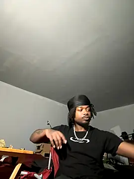 SluttyLyfe4L online show from January 9, 12:05 am