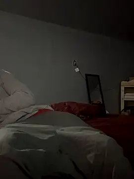 SluttyLyfe4L online show from November 12, 7:14 am