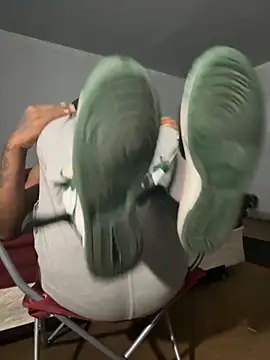 SluttyLyfe4L online show from November 19, 11:37 pm