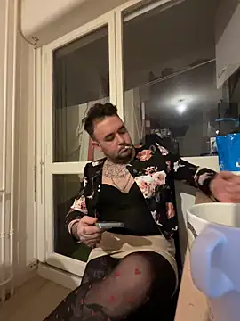 lope85540 online show from December 13, 4:43 am