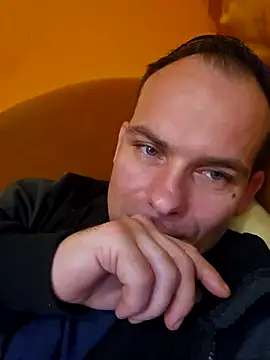 Tonojenej online show from January 10, 9:42 pm