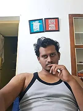 Long Laster online show from December 6, 1:44 pm