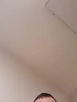 Snapshot of D_vid99 chatting on January 27, 7:03 am D vid99 online show from January 27, 7:03 am