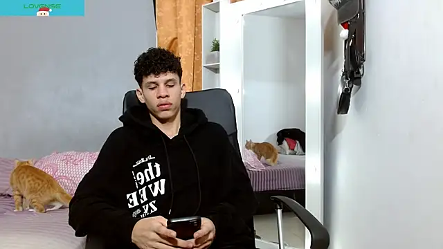 Snapshot of jeff_ross chatting on December 28, 8:36 pm jeff ross online show from December 28, 8:36 pm