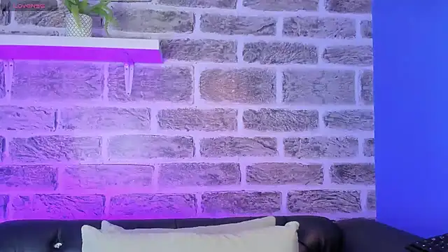 noah ricci online show from February 25, 12:06 pm