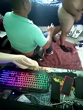 Snapshot of siatodo02 chatting on February 27, 3:15 pm siatodo02 online show from February 27, 3:15 pm