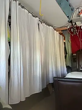 PeytonJohnn online show from September 11, 4:06 pm