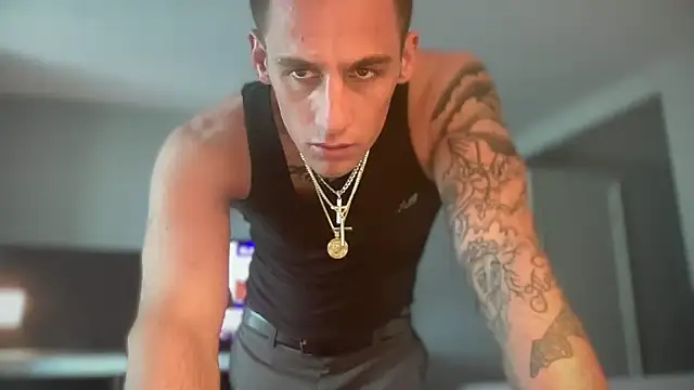 PeytonJohnn online show from September 24, 5:22 pm