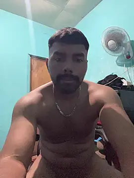 SAUVAGE333 online show from December 4, 6:53 am