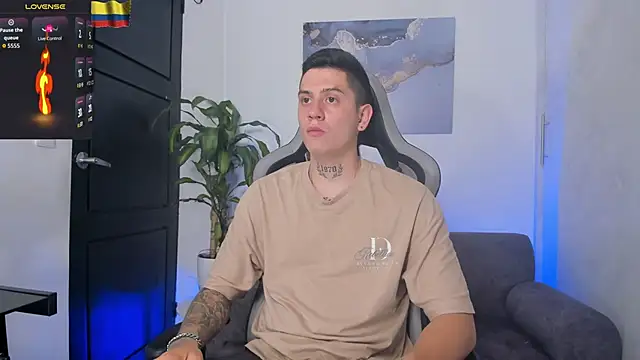 Yeiko Romero  online show from November 8, 9:07 pm