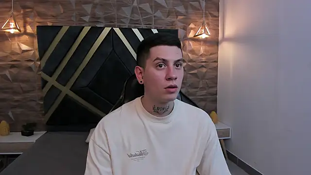 Yeiko Romero  online show from February 6, 5:09 pm