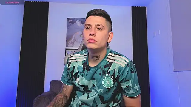 Yeiko Romero  online show from July 17, 7:42 pm