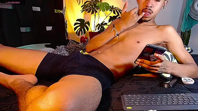 RyanRizzo online show from December 5, 4:01 pm