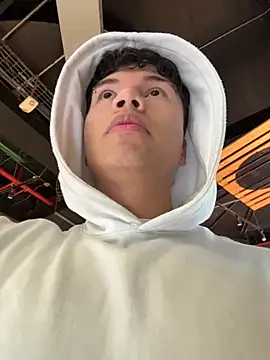 Logan smith1 online show from November 8, 1:25 pm