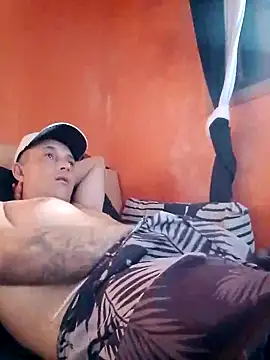 Fabiocapao01 online show from February 22, 8:15 pm