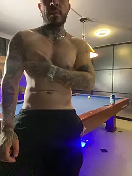 LeoSalvatore  online show from March 2, 10:56 pm