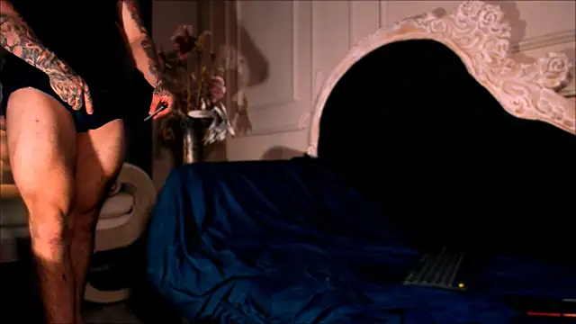 LeoSalvatore  online show from December 21, 8:43 pm