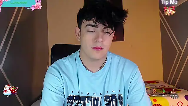 nolan twink1 online show from December 12, 5:37 pm