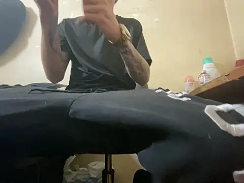 oscaar mb22 online show from March 4, 11:43 pm