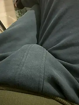 homidor online show from February 6, 9:38 pm