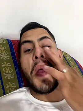 Dalton oficial online show from December 4, 8:51 pm