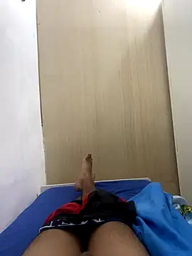 alex-riadh online show from October 11, 10:47 pm