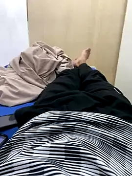 alex-riadh online show from October 16, 8:17 pm