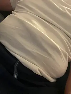 Snapshot of Firedad72FD chatting on February 4, 9:07 am Firedad72FD online show from February 4, 9:07 am