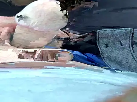 Snapshot of Firedad72FD chatting on October 12, 12:59 am Firedad72FD online show from October 12, 12:59 am