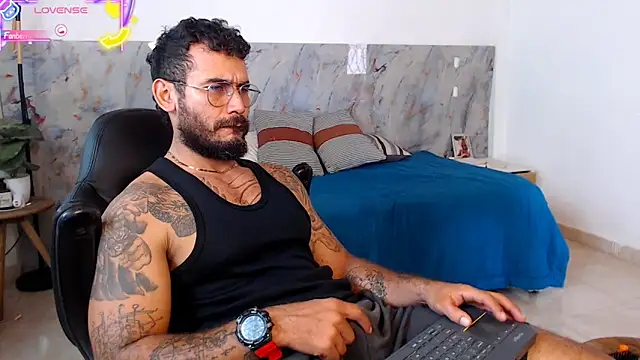 hanz col online show from December 22, 3:31 pm