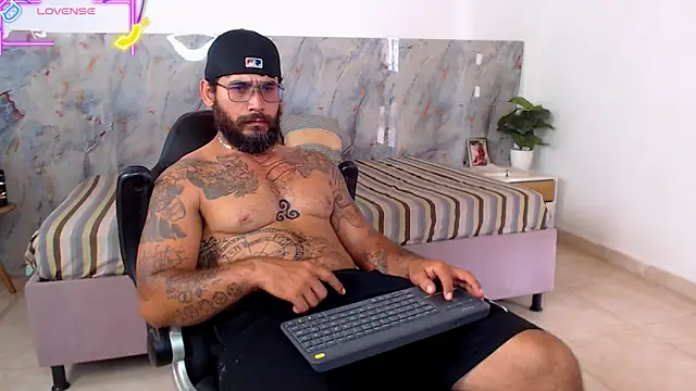 hanz col online show from April 10, 2:24 pm