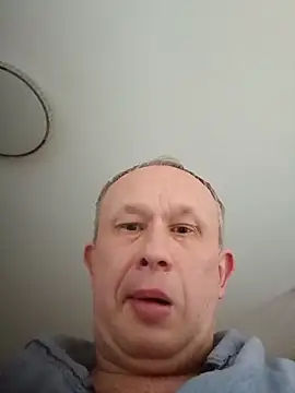 X46x online show from October 26, 5:42 am