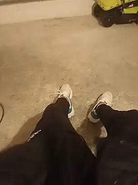 casper0303 online show from March 20, 9:35 pm