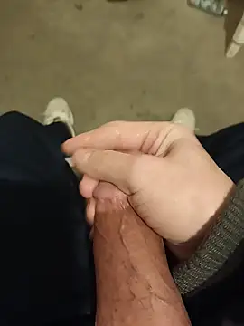 casper0303 online show from January 12, 9:40 pm