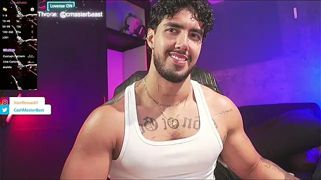 JACOB MARTINS online show from March 22, 6:13 pm