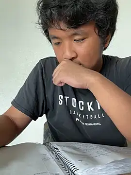 bigasianloads25 online show from March 17, 9:57 pm