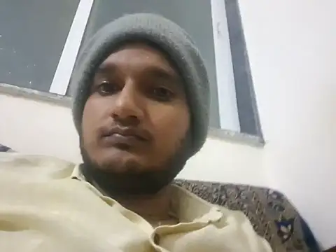 Jonrobinso online show from December 4, 2:24 pm