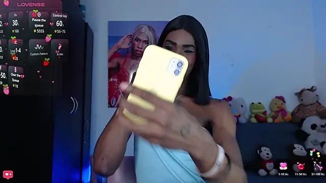 Kendall Gil online show from November 28, 11:50 pm