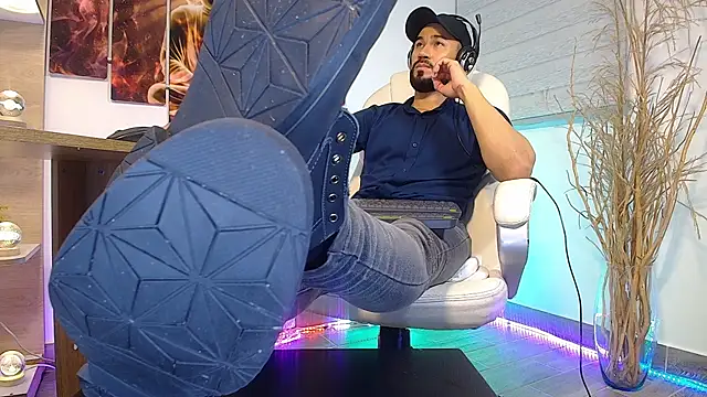 alessandro wye online show from March 16, 7:48 am