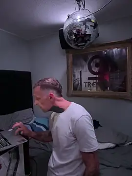 pillepallex84x online show from September 25, 11:46 pm