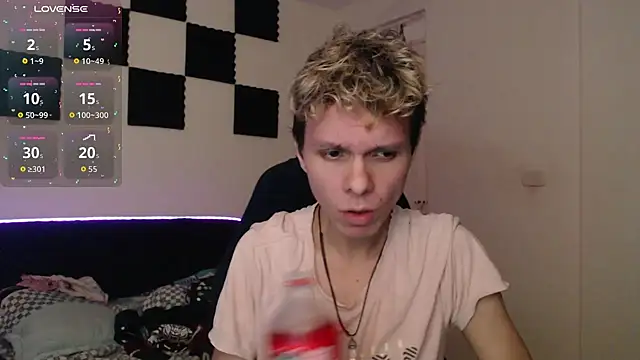 bryamado69 online show from October 4, 12:38 am