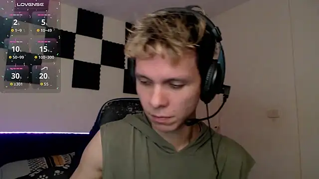 bryamado69 online show from October 6, 10:36 pm