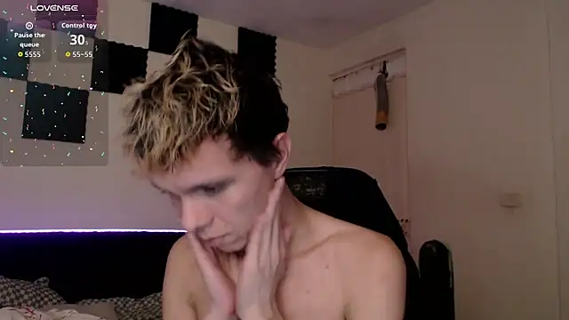 bryamado69 online show from October 5, 7:23 am