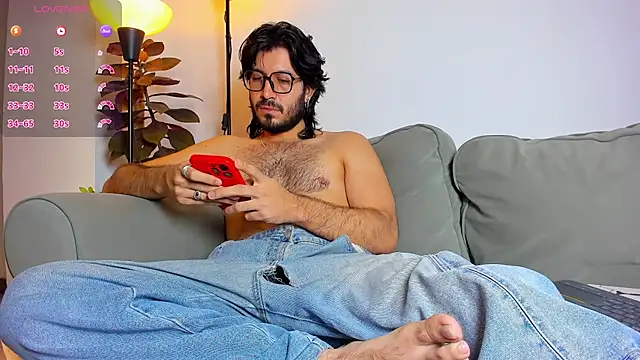 Ackerman Eren  online show from November 19, 12:38 pm